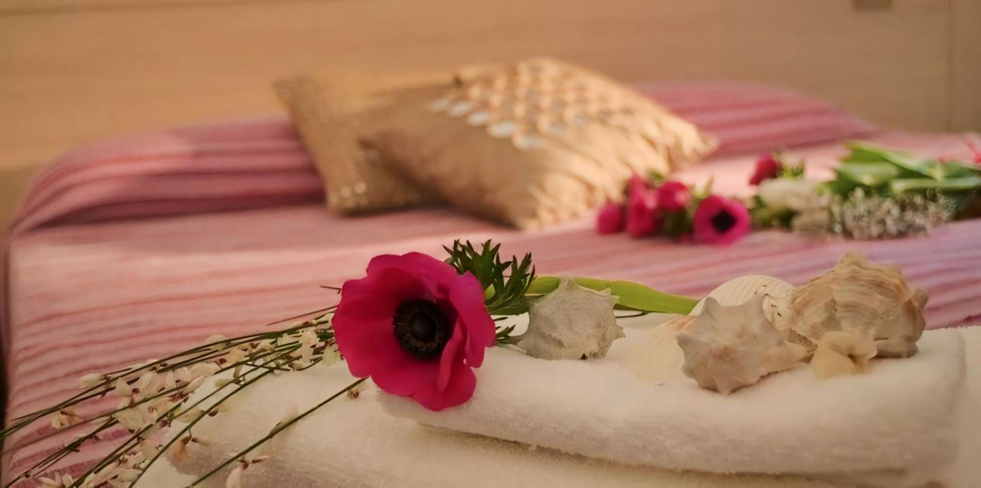 Hotel Baltic Misano Adriatico Eksteriør billede